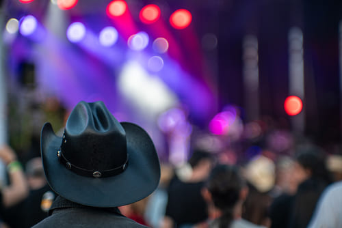  Country