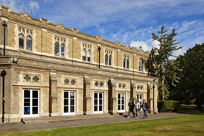 Good University Waldegrave Buildings Campus 700x468