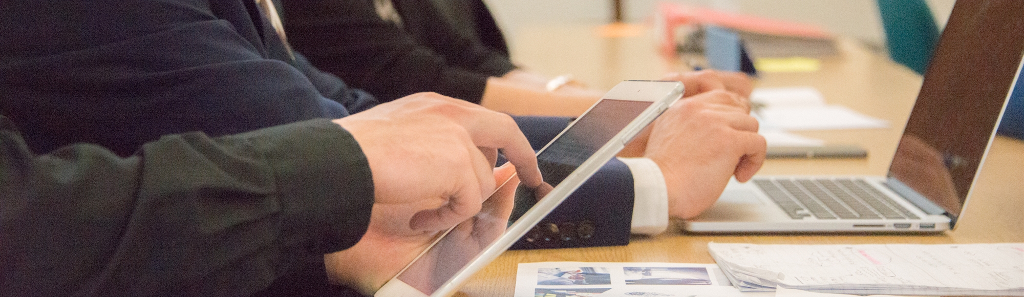 business7-header-2000x580