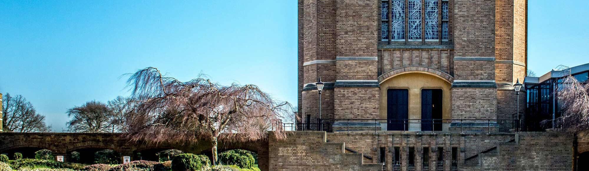 chapel-exterior-cropped-2000x580