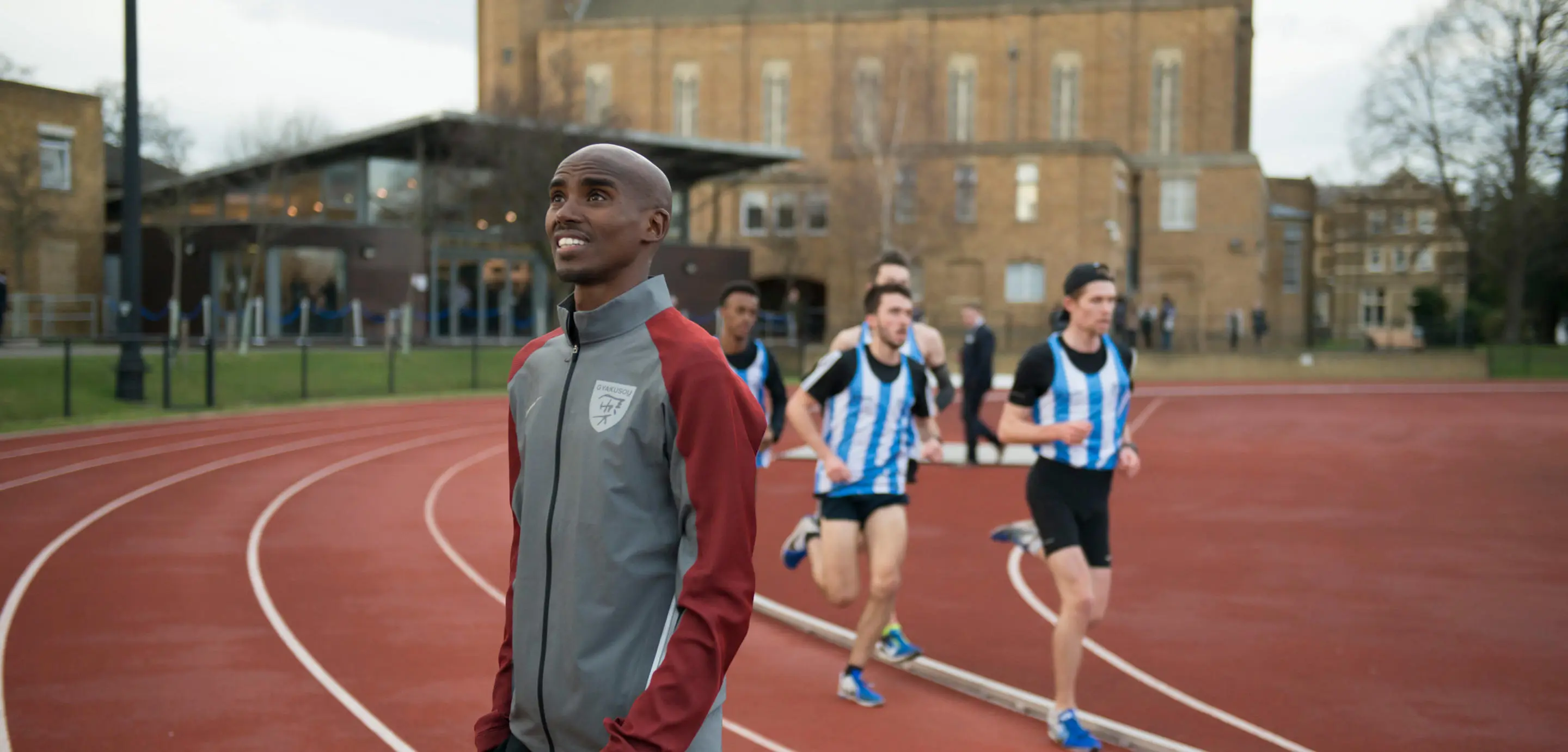 mo-farah-track