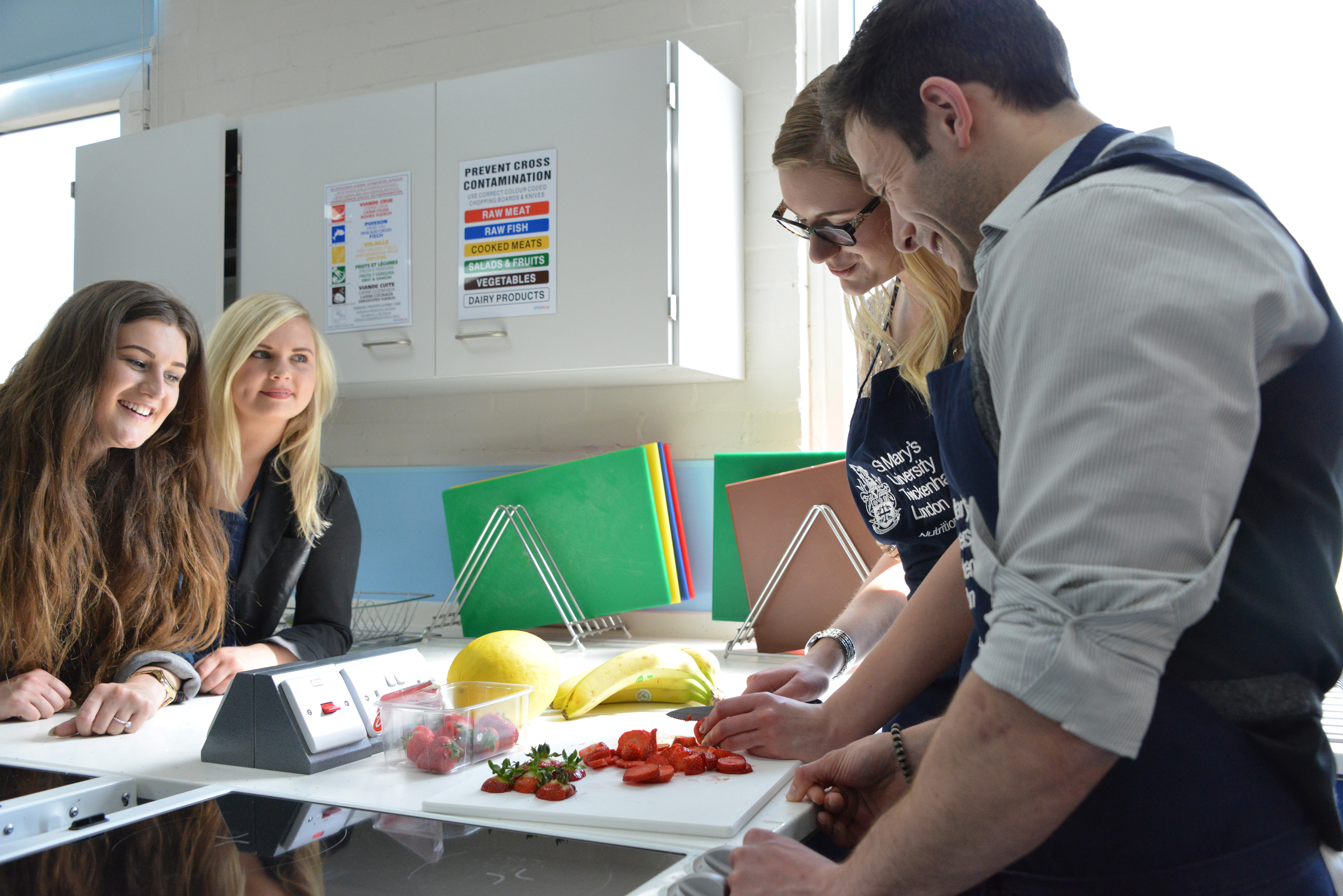 Students in the nutrition kitchen
