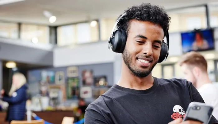 student-headphones