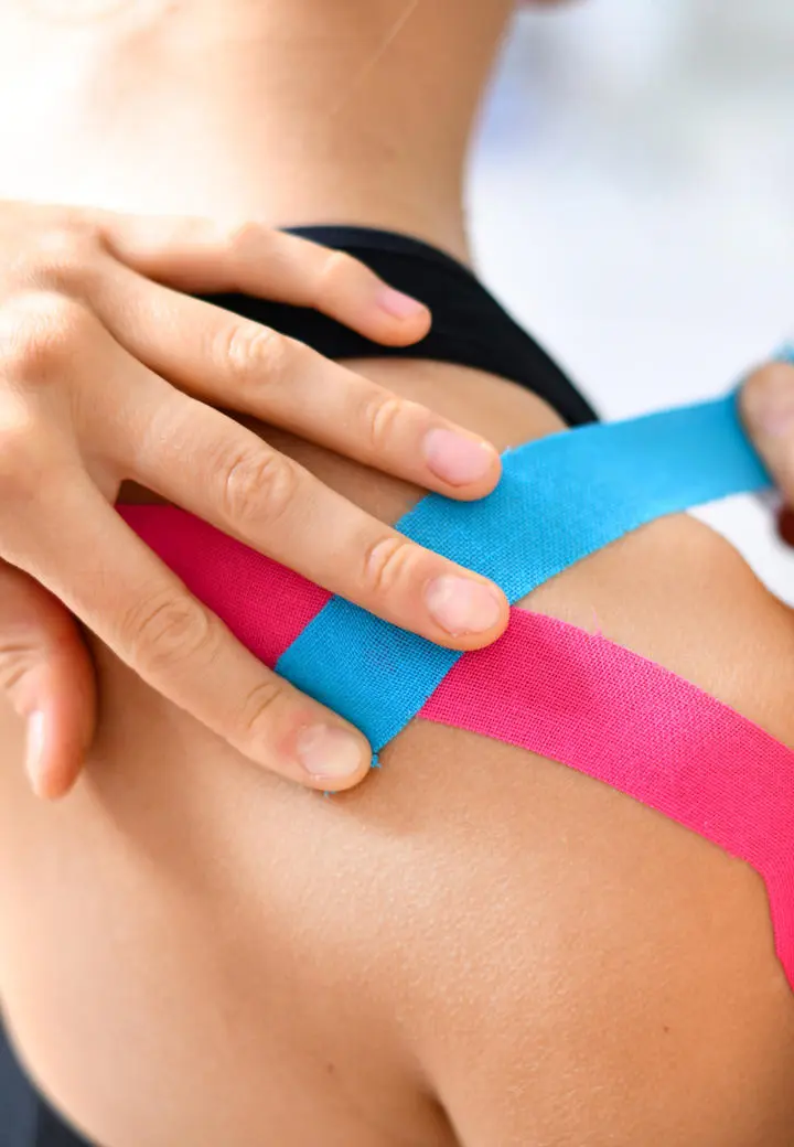 sports-taping-strapping