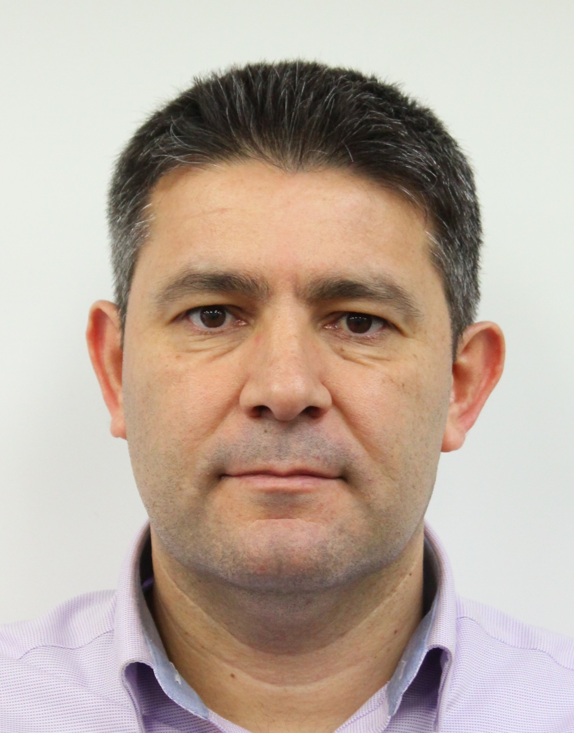 Tahsin Ozalan headshot