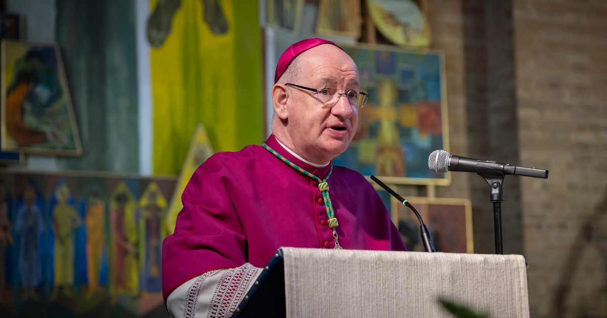 Archbishop  (1200 x 630 px)