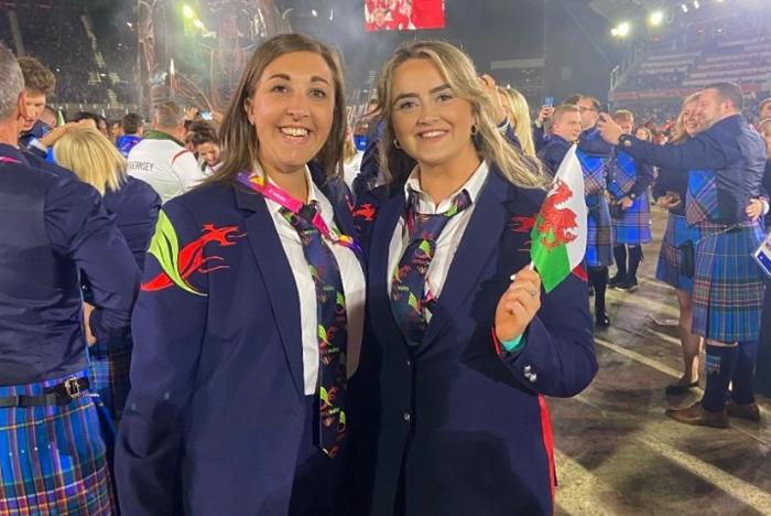 Rhiana Galvin with Wales women’s manager Becca Daniels at the opening ceremony.