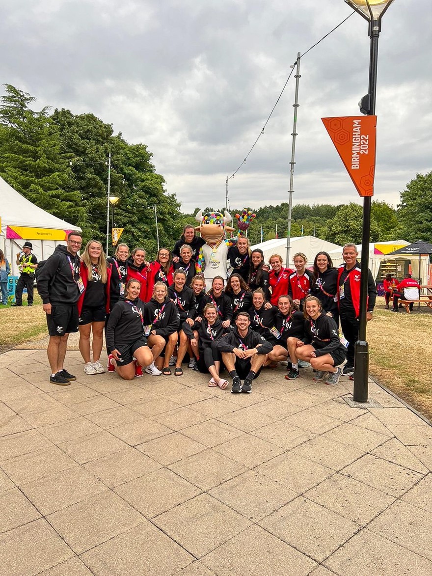 Team Wales Women's Hockey squad and staff