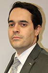 Dr André Azevedo Alves headshot