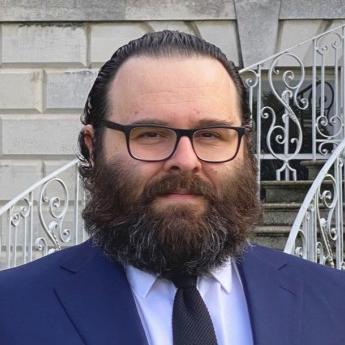 Chris Kelaiditis headshot