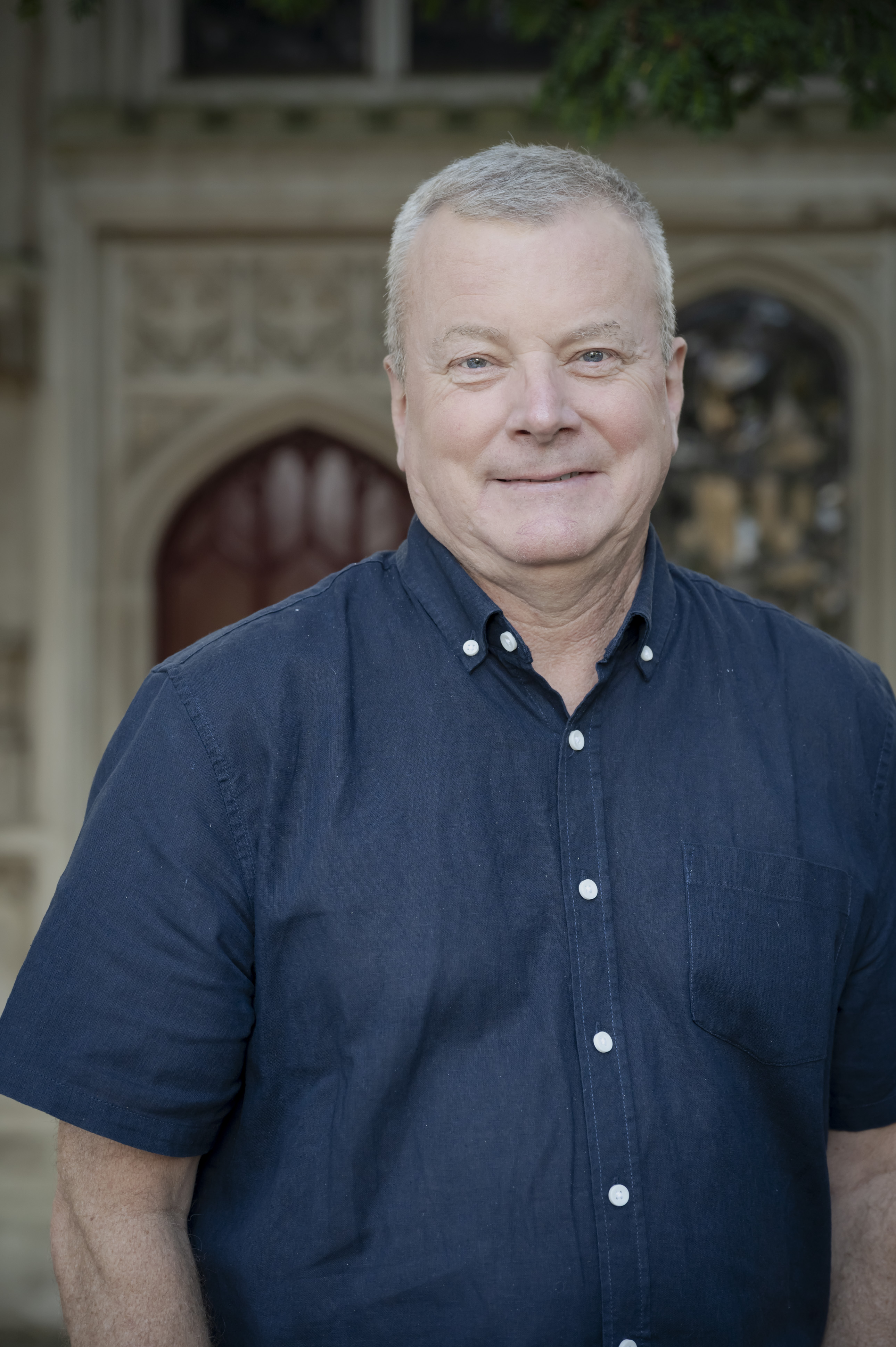 Prof Glenn Richardson headshot