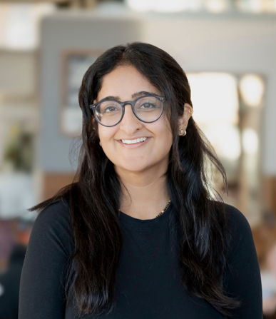 Dr Mitali Bajaj headshot