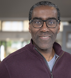 Dr Peary Brug headshot