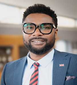 Dr Stephen Ojo headshot